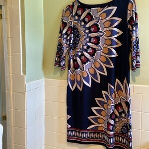 🌺STUDIO One NY WOMEN SIZE Medium BLUE/TAN/RUST 3/4 SLEEVE PULLOVER PRINT DRESS